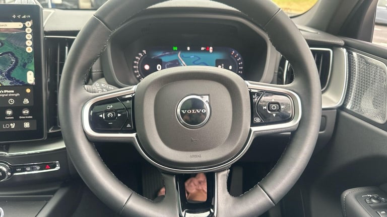 2025 Volvo XC60 Black Edition Ultra, T8 AWD Plug-in hybrid, Electric/Petrol ESTATE Petrol/Electri...