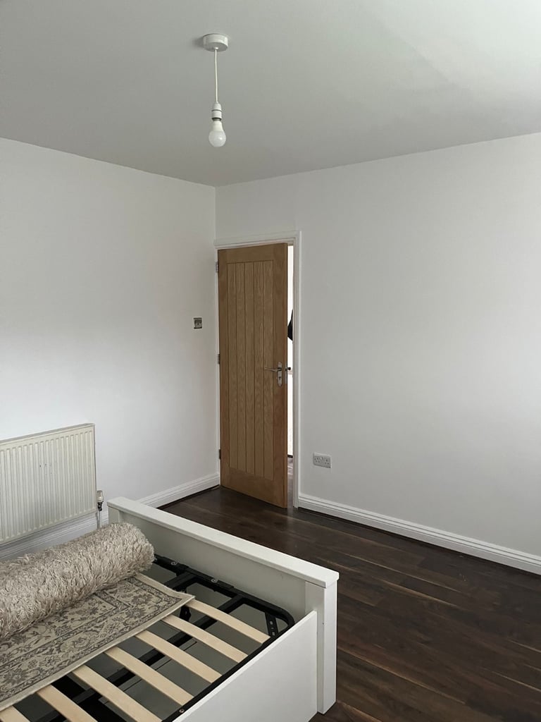 3bed semi detached house 