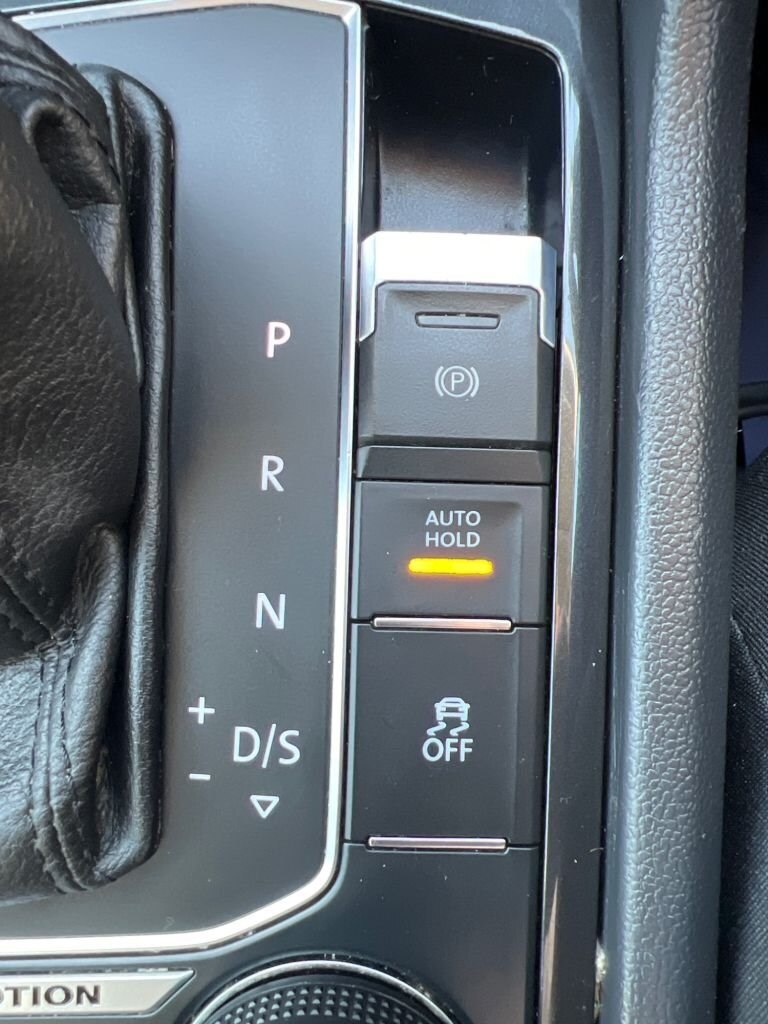 2017 Volkswagen Tiguan 2.0 TDI S SUV 5dr Diesel DSG 4Motion Euro 6 (s/s) (150 ps) ESTATE Diesel A...