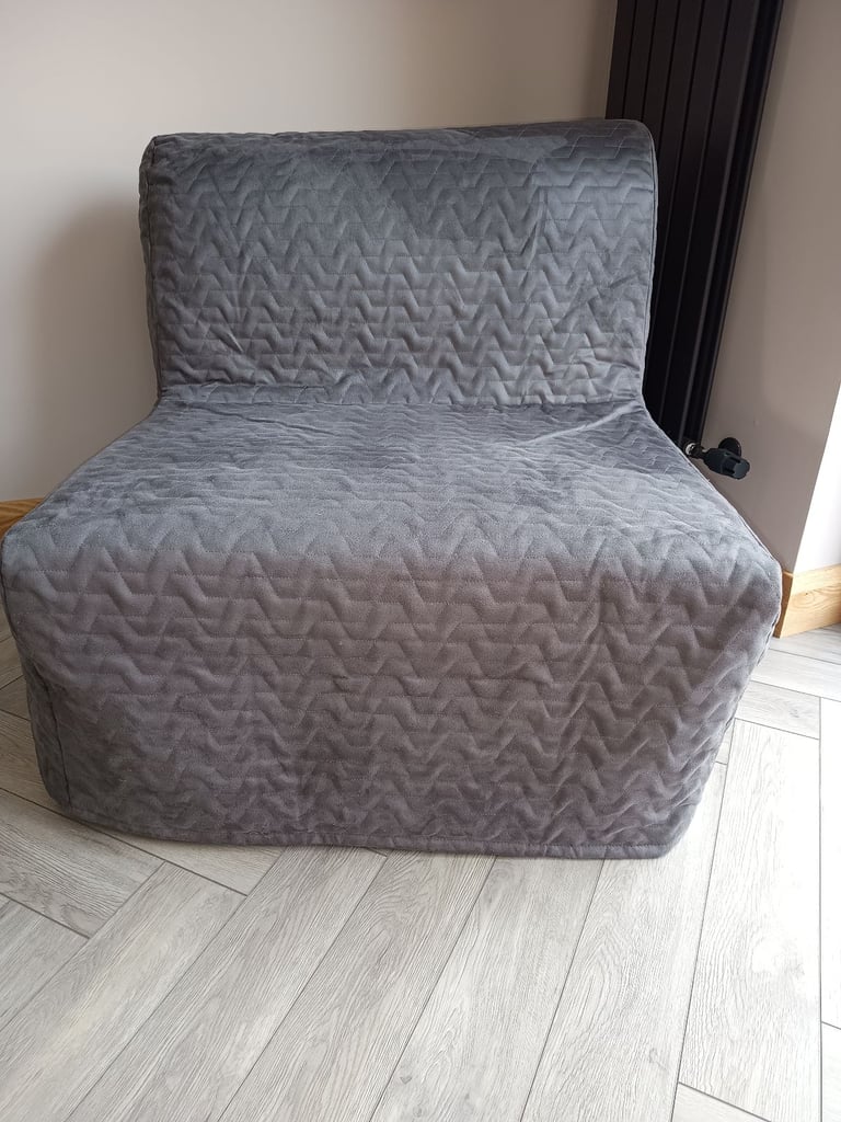 IKEA LYCKSELE LÖVÅS chair-bed (single)