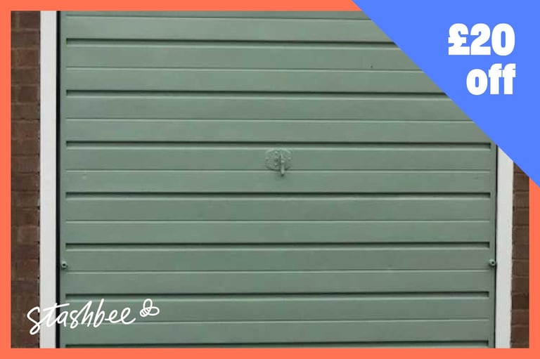 Lock-up to rent in Lichfield (WS13) | Stashbee