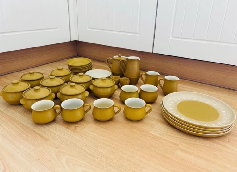 Denby dinner ware and crockery 
