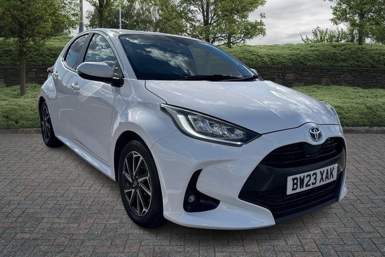 image for 2023 Toyota Yaris 1.5 Hybrid Design 5dr CVT Hatchback Hybrid Automatic