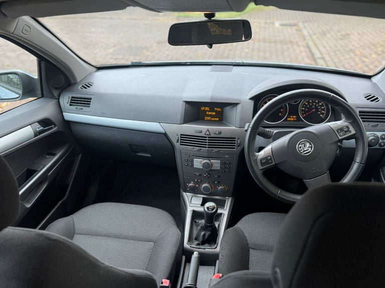 Vauxhall, ASTRA, Hatchback, 2005, Manual, 1598 (cc), 5 doors