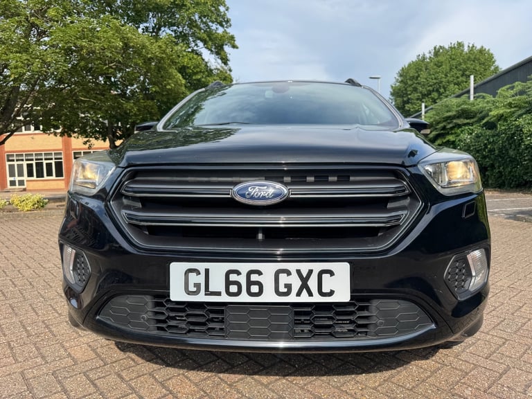 2016 Ford Kuga 2.0 TDCi 180 ST-Line 5dr Auto for sale HATCHBACK Diesel Automatic