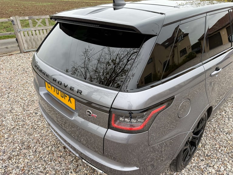 2020 Land Rover Range Rover Sport 5.0 P575 S/C SVR Carbon Edition 5dr Auto ESTATE PETROL Automatic