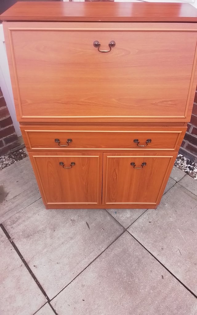 image for STYLISH MODERN BUREAU 