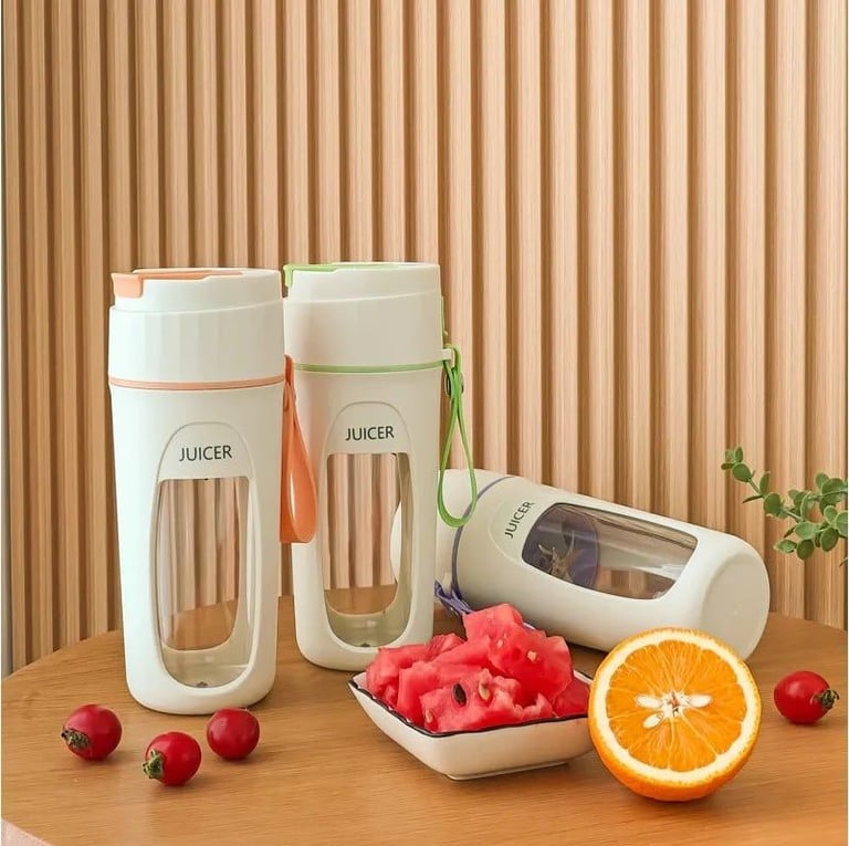 image for Portable USB Electric Juice Cup 