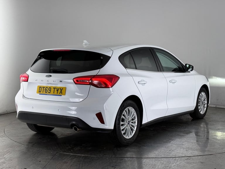 2020 Ford Focus 1.0T EcoBoost Titanium Euro 6 (s/s) 5dr HATCHBACK Petrol Manual