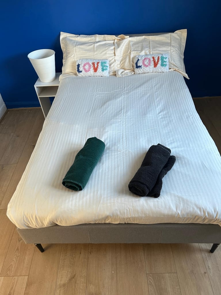 Spacious and Cosy Double Room for Rent in - CT6 8SN