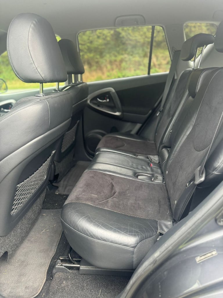 Toyota, RAV 4, Estate, 2011, Manual, 2231 (cc), 5 doors