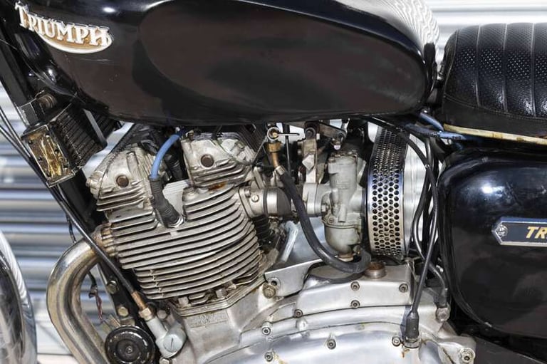1976 Triumph T160 TRIDENT T160 PETROL Manual