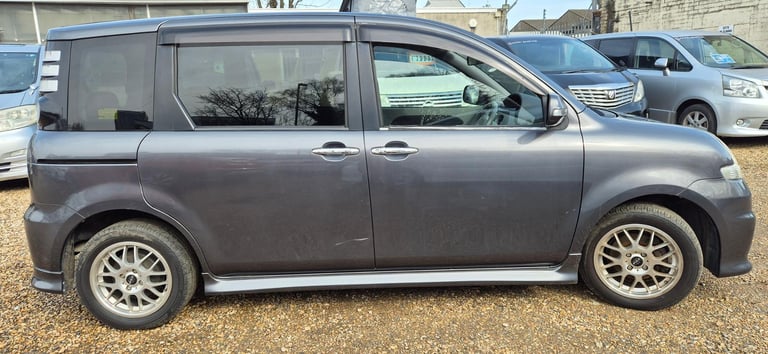 2007 Toyota Sienta PASSENGER SEAT WELCAB, 52,590 Miles, Petrol Autoc