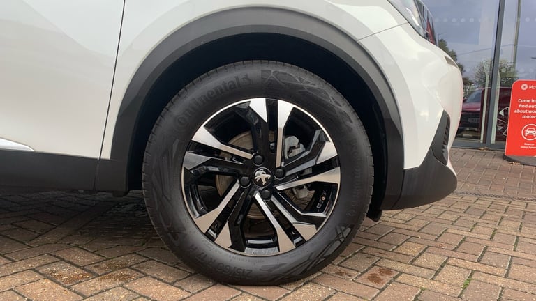 2022 Peugeot 2008 1.2 PureTech Allure Premium + SUV 5dr Petrol Manual Euro 6 (s/s) (100 ps) SUV P...