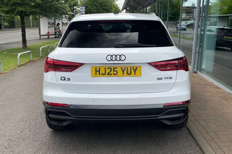 2025 Audi Q3 1.5 TFSI CoD 35 Black Edition SUV 5dr Petrol S Tronic Euro 6 (s/s) (150 ps) ESTATE P...