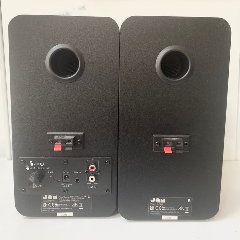 JAM Bookshelf compact speakers HX-P400 bluetooth 