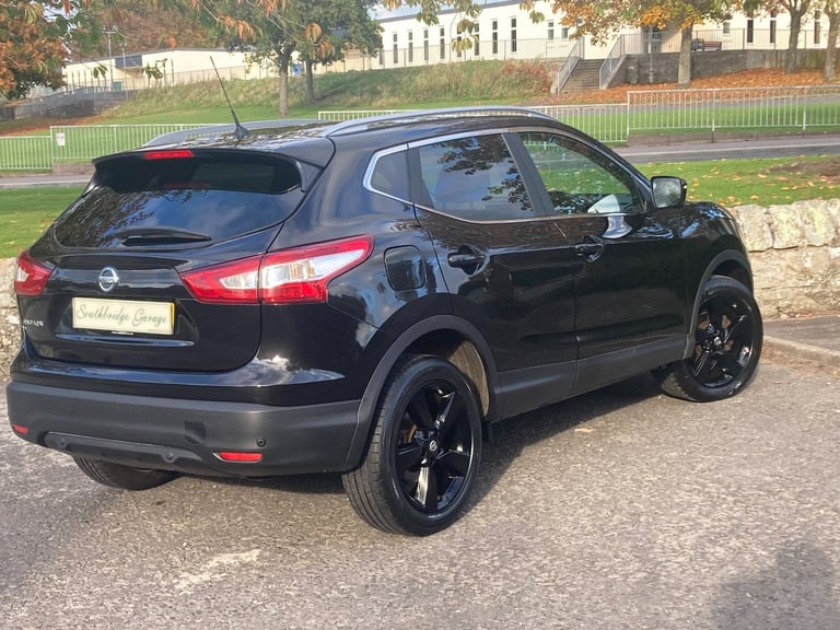 2016 Nissan Qashqai 1.6 dCi N-Connecta 5dr Xtronic HATCHBACK Diesel Automatic