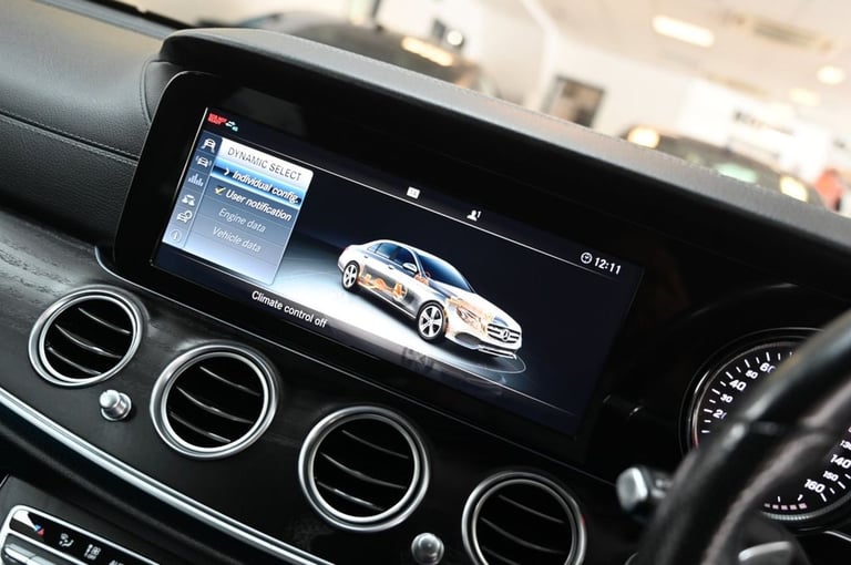 2018 Mercedes-Benz E-Class 2.0 E220d AMG Line Saloon 4dr Diesel G-Tronic+ Euro 6 (s/s) (194 ps) S...