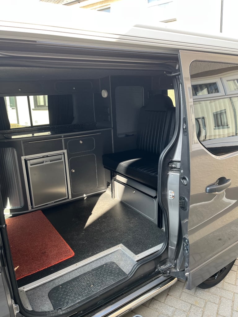 Vauxhall, VIVARO, 2016, 1598 (cc)