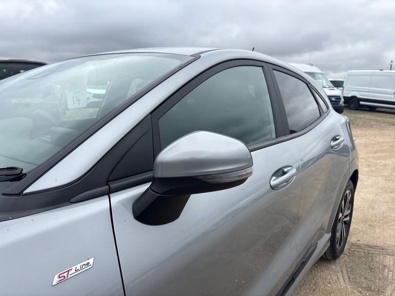 2023 Ford Puma 1.0 EcoBoost Hybrid mHEV ST-Line 5dr Hatchback PETROL Manual