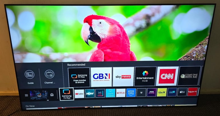 Samsung SMART tv 75 inch 4k UHD Fully Working order  