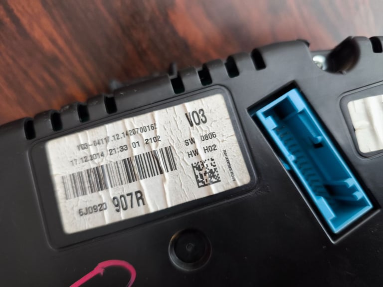 Seat Ibiza 6J 2016 dash cluster 