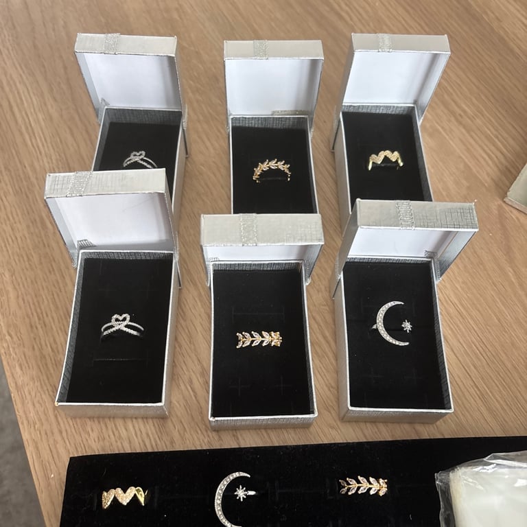 Large Costume Jewellery Bundle Silver & Gold Tone Earrings and Rings 29 items 