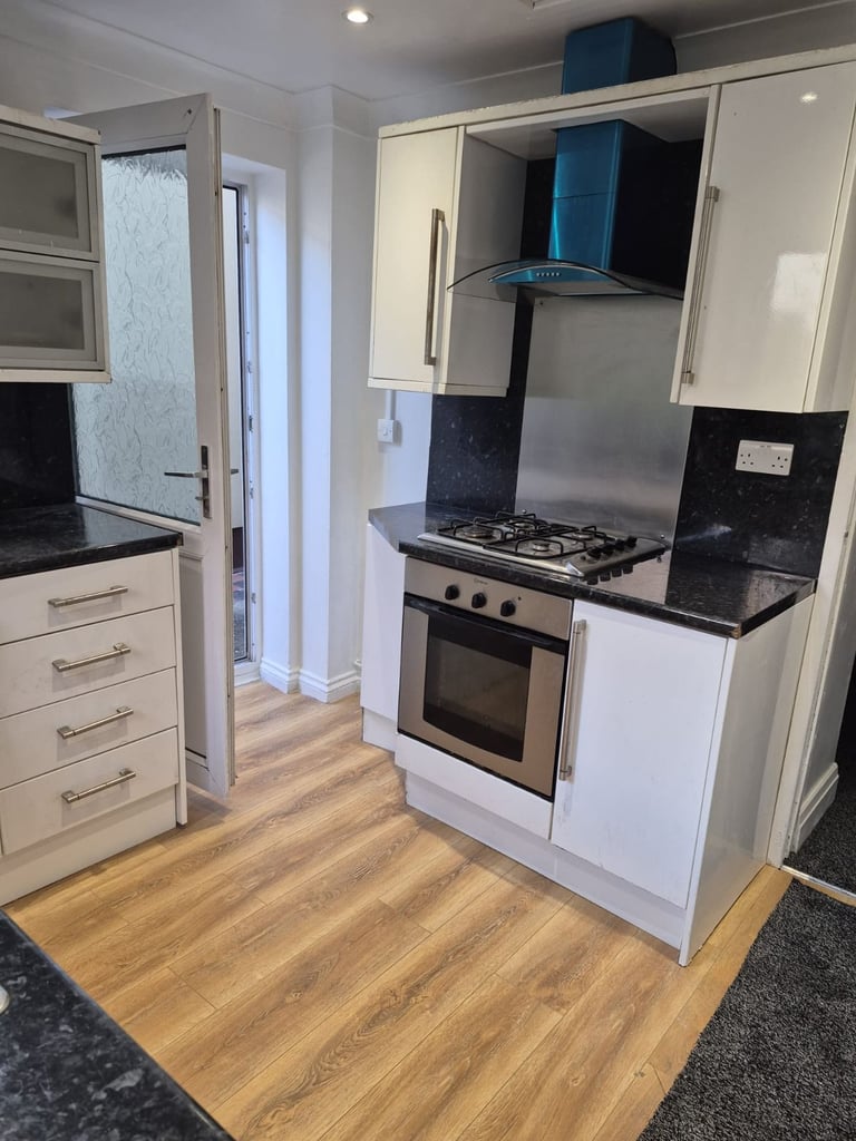 4 Bedroom House for Rent in Port Tennant