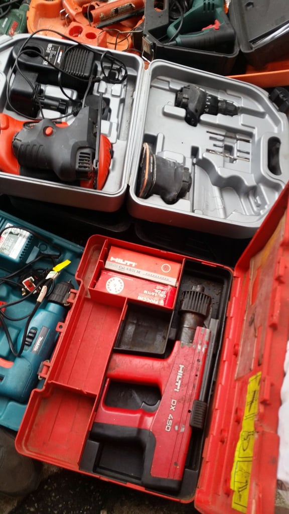 wholesale job lot variety model tools 65 tools on box ready to go or export