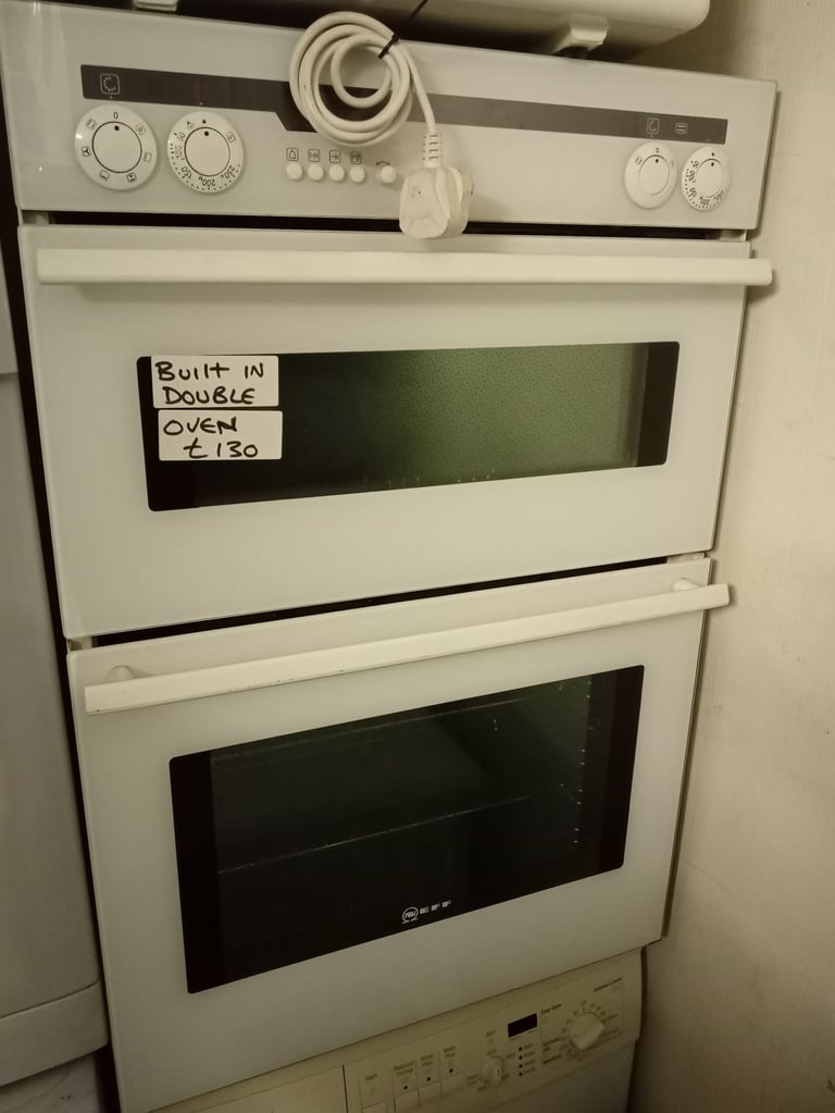 Neff built in double oven good condition £130