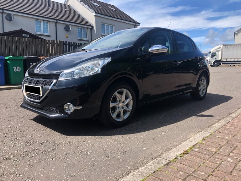 PEUGEOT 208 1.4 HDI STYLE(2 OWNERS,82K,FSH,GOOD MOT,£20 TAX,HIGH SPEC,MINT)