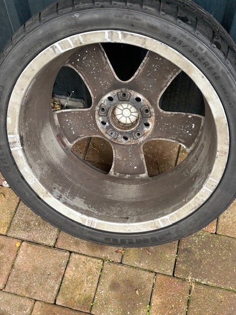 18inch BMW wheels and tyres