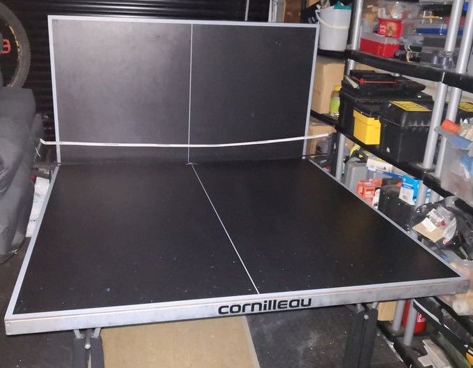 CORNILLEAU TABLE TENNIS TABLE -BLACK & MAT OUTDOOR