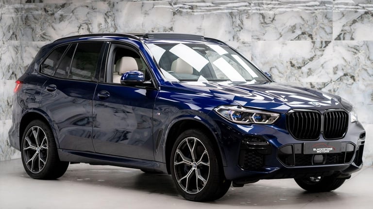 image for 2022 BMW X5 3.0 40d MHT M Sport Auto xDrive Euro 6 (s/s) 5dr ESTATE Diesel/Electric Hybrid Automatic