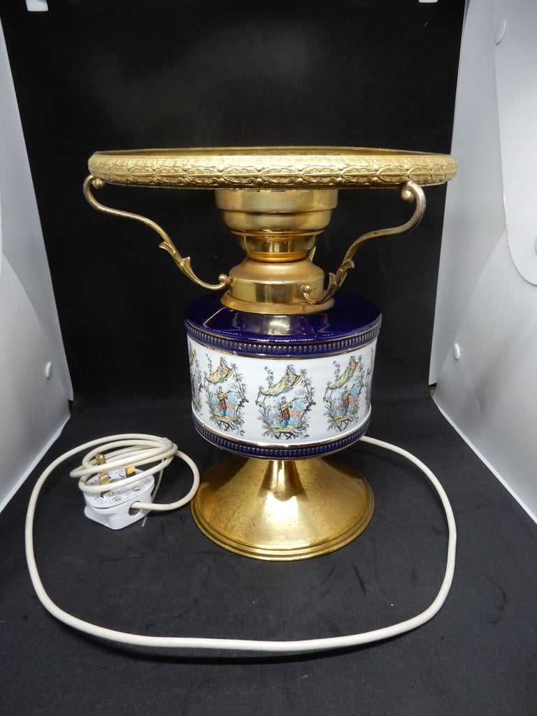 Antique Table lamp Porcelain and brass with opaline lampshade
