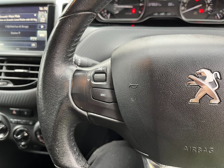 2016 Peugeot 208 1.2 PureTech 82 Active 5dr HATCHBACK Petrol Manual