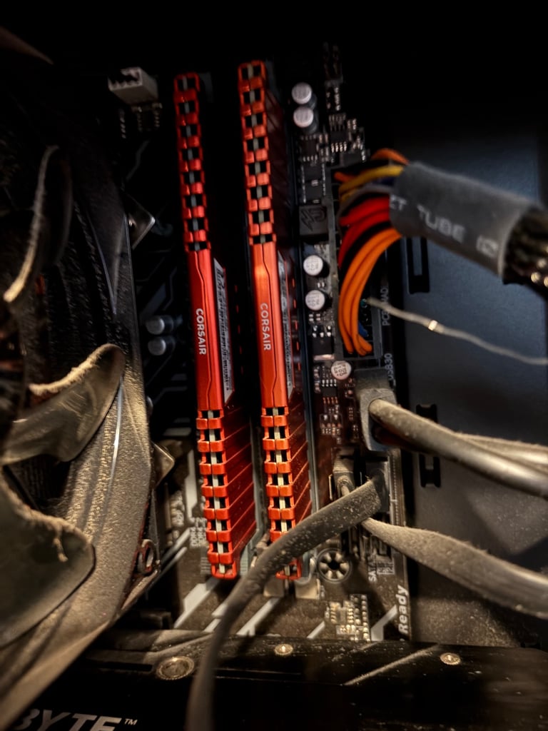 Cooler Masterbox Lite 5 Gaming PC