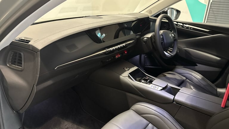 2025 DS Automobiles DS 4 1.6 E-TENSE Rivoli 5dr EAT8 HATCHBACK PETROL/ELECTRIC Automatic