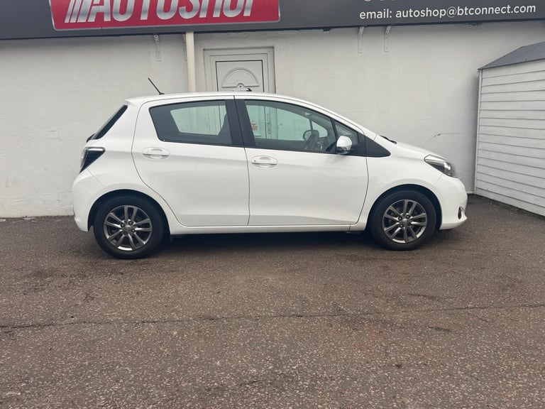 2014 Toyota Yaris 1.0 VVT-i Icon Plus Euro 5 5dr HATCHBACK Petrol Manual