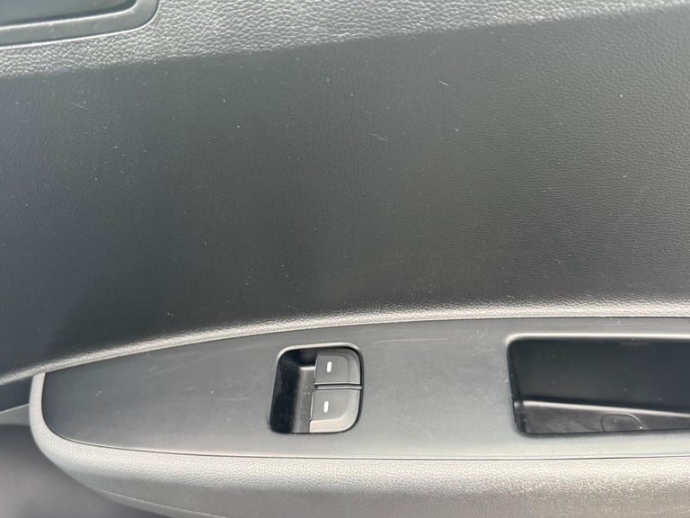 2017 Hyundai i10 1.0 S 5dr HATCHBACK PETROL Manual