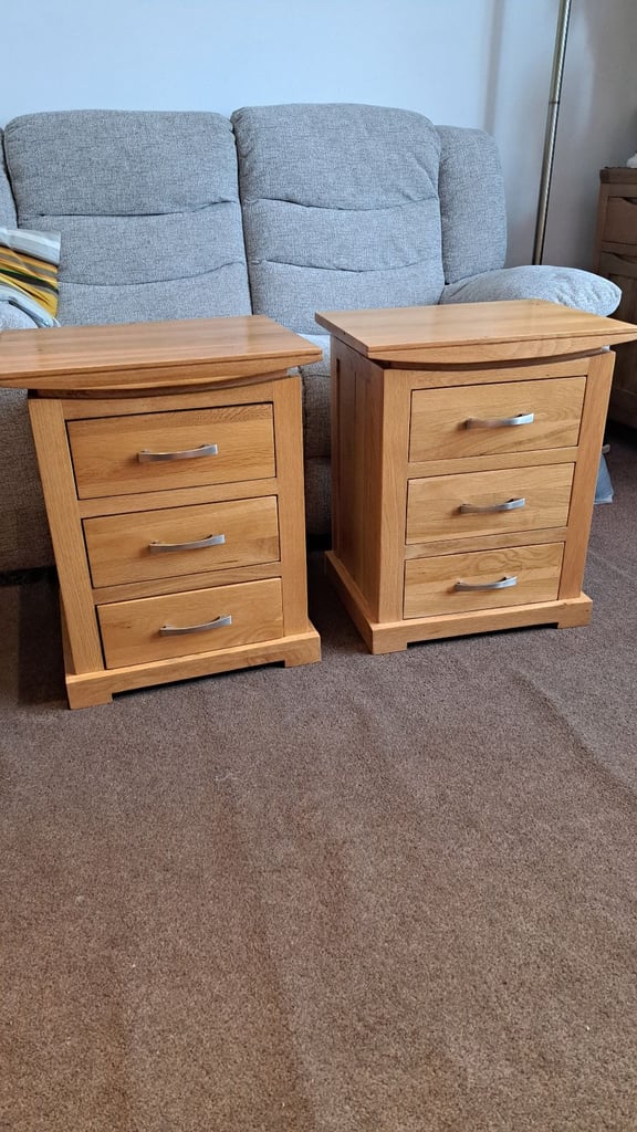 image for Pair solid oak bedside tables cabinets 
