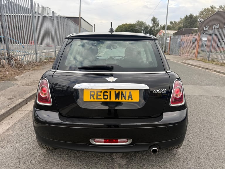 2011 MINI Hatch 1.6 Cooper Euro 5 (s/s) 3dr HATCHBACK Petrol Manual