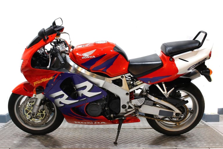 Honda CBR900RR