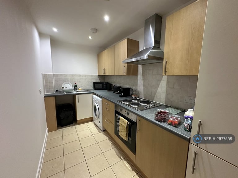 1 bedroom flat in Dyche Street, Manchester, M4 (1 bed) (#2677559)