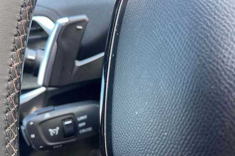 2022 Peugeot 3008 1.5 BlueHDi (130 PS) GT Premium 5 Door Diesel Automatic *** 1 Owner / Full SUV ...