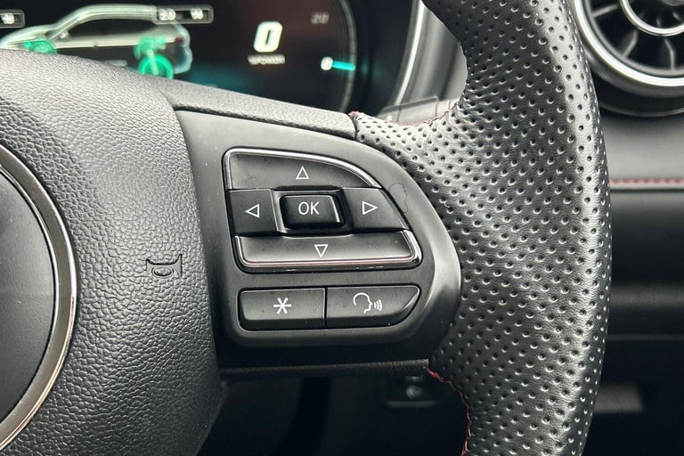 2023 MG MG HS 1.5 T-GDI PHEV SE 5dr Auto ESTATE PETROL/ELECTRIC Automatic