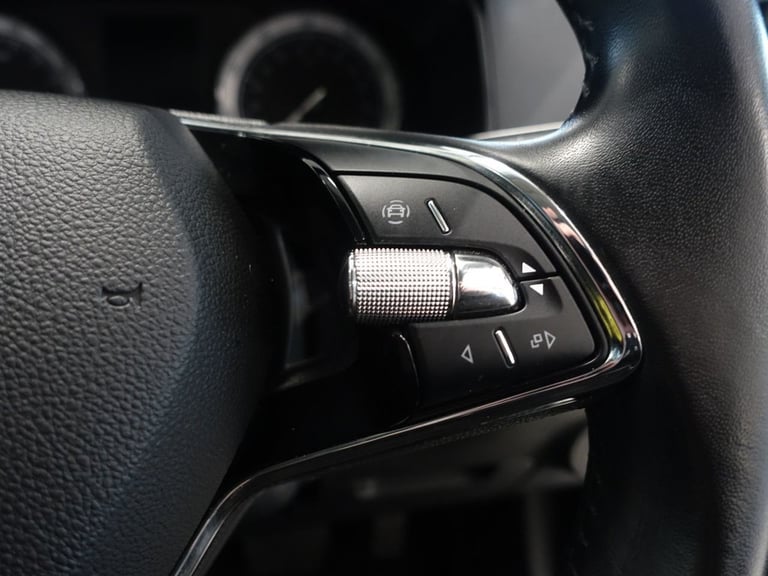 2021 Skoda Karoq 2.0 TDI SE Drive SUV 5dr Diesel DSG Euro 6 (s/s) (116 ps) ESTATE Diesel Automatic