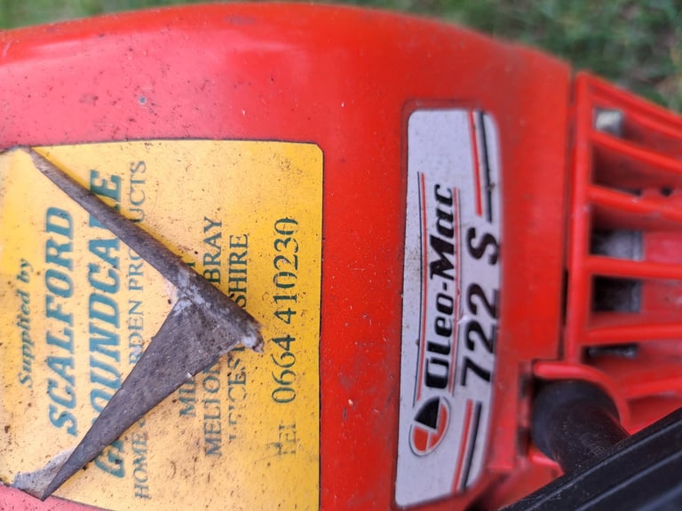 Oleo-Mac industrial petrol strimmer 