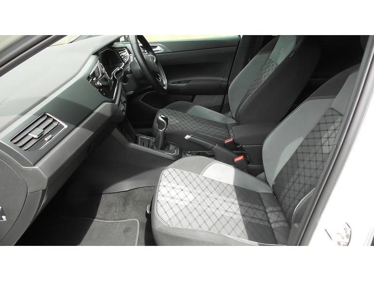 2021 Volkswagen Polo 1.0 TSI R-Line 5dr HATCHBACK PETROL Manual