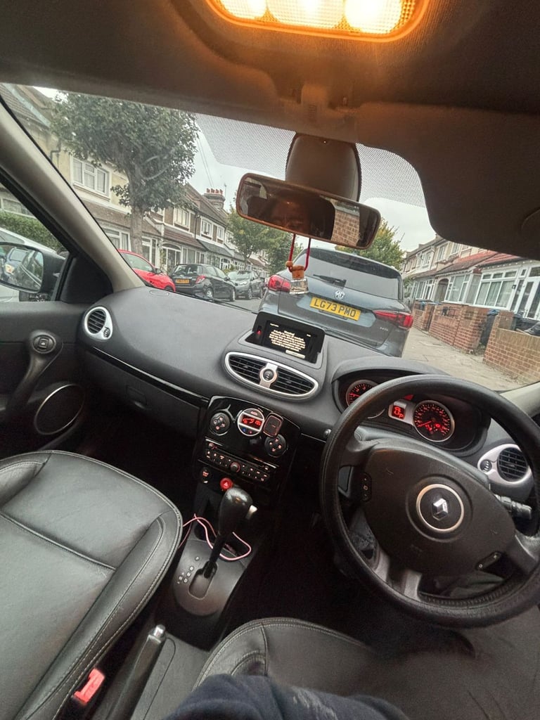 Renault, CLIO, Hatchback, 2010, Other, 1598 (cc), 5 doors